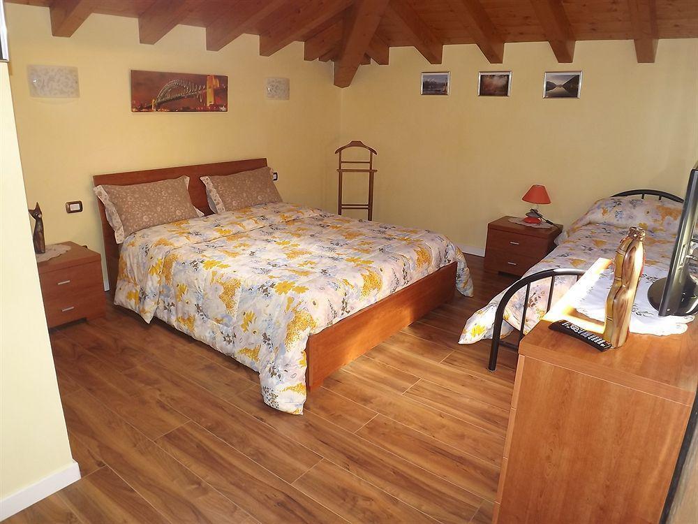 Il Gelsomino Bed & Breakfast Ferno Eksteriør bilde
