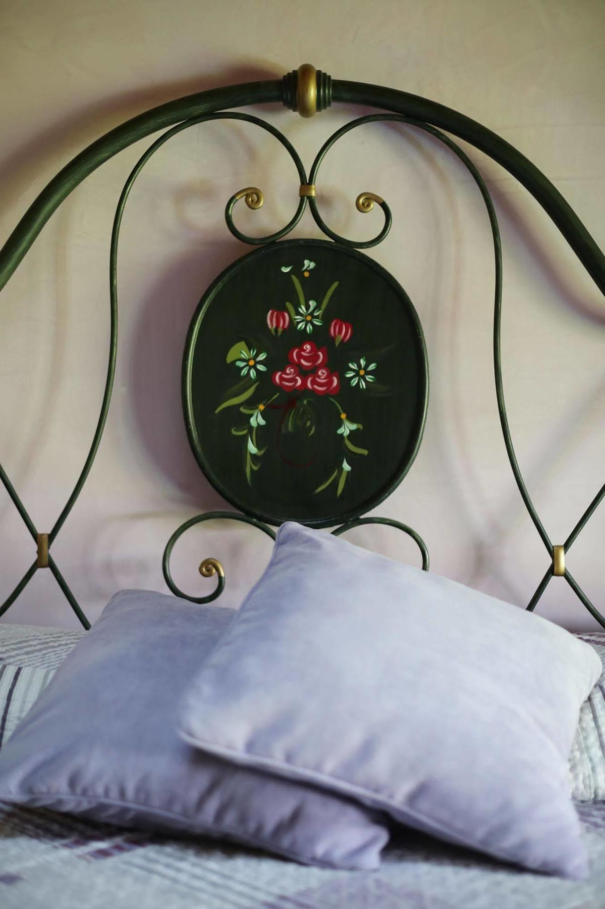 Il Gelsomino Bed & Breakfast Ferno Eksteriør bilde