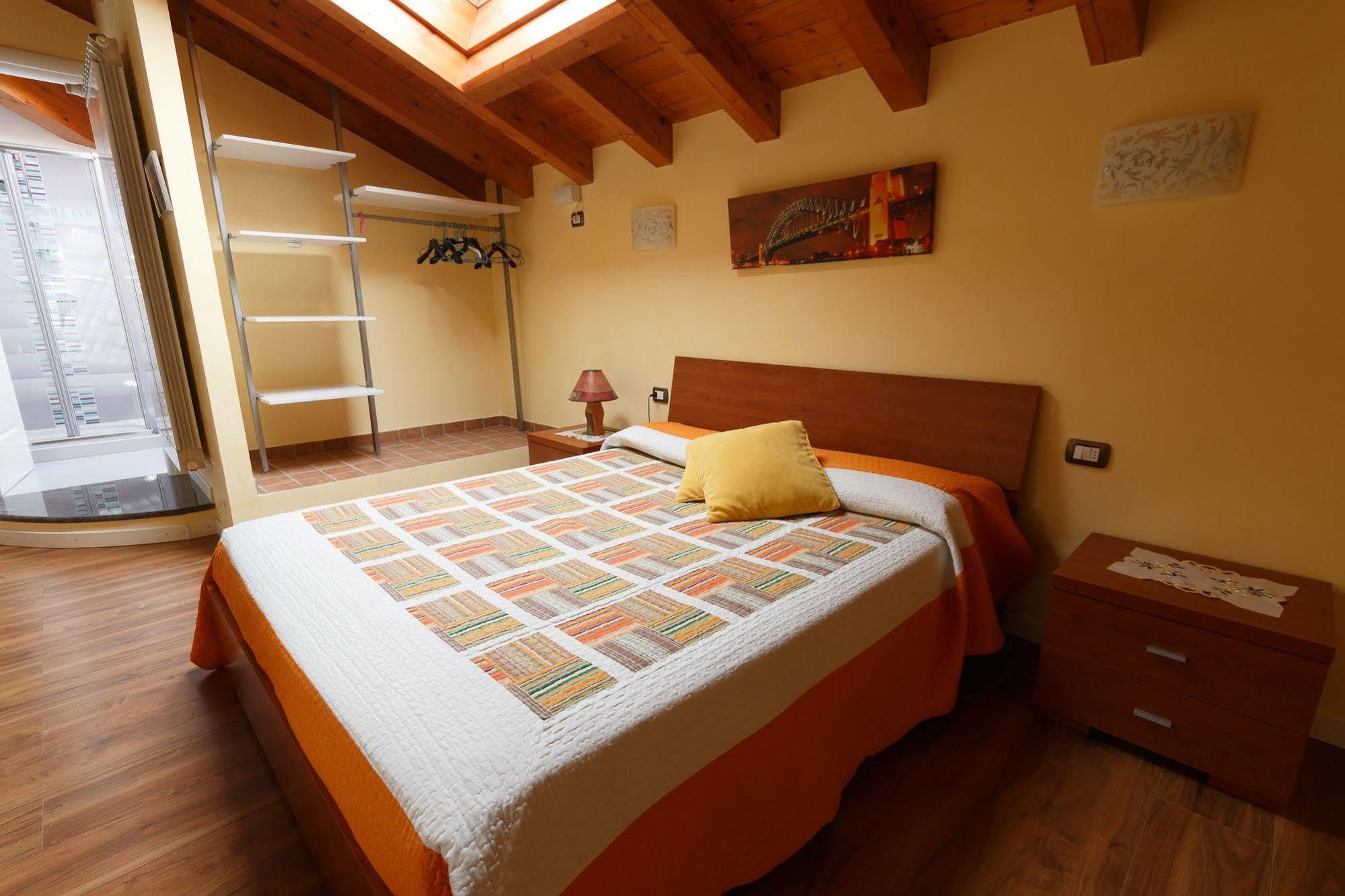 Il Gelsomino Bed & Breakfast Ferno Eksteriør bilde